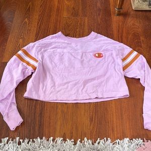 Cropped champion shirt SIZE Small